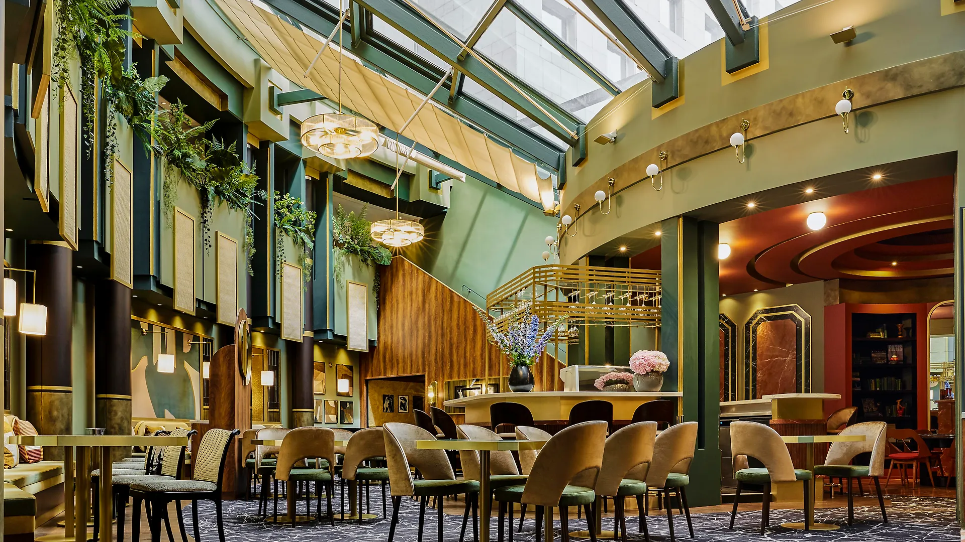 Nest Paris La Defense - Mgallery Hotell Puteaux