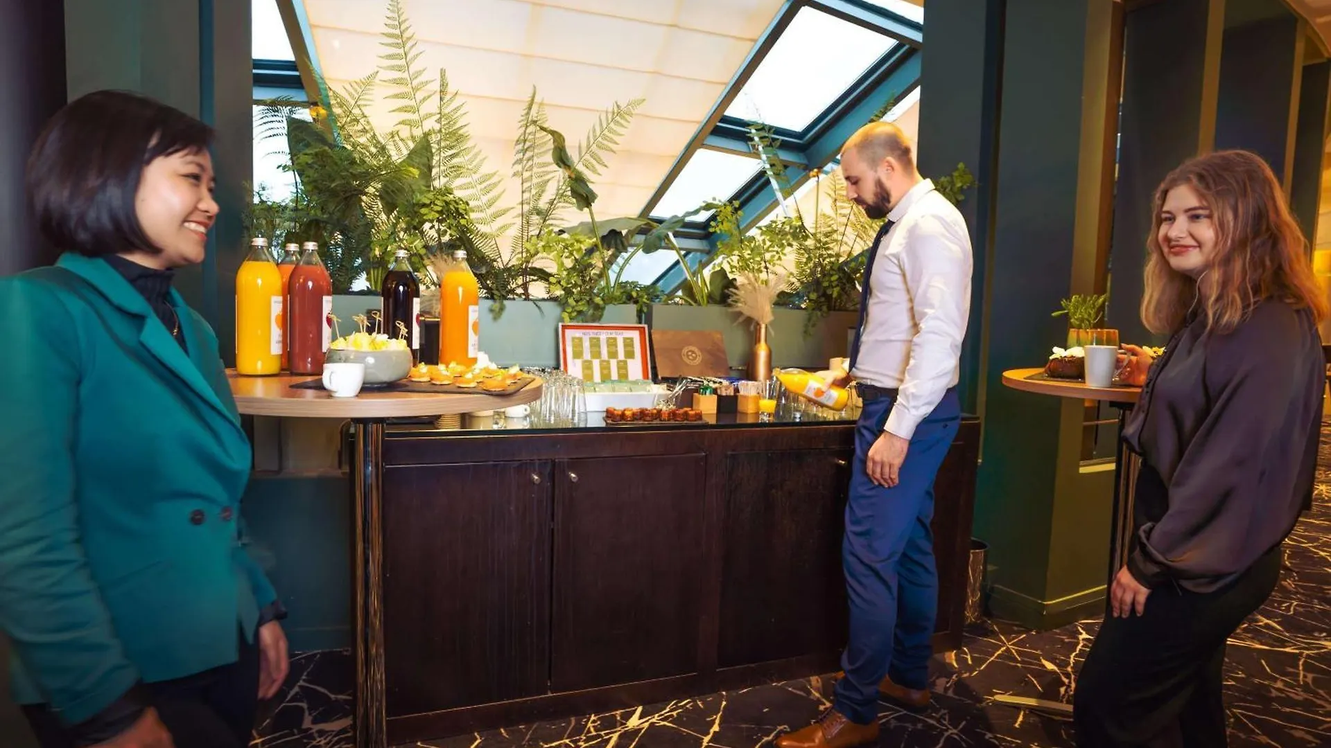 Hotel Nest Paris La Defense - Mgallery Puteaux